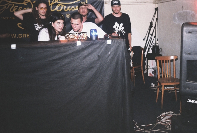 17  Sklo 2 Chlív Ostrava MYCASH DREA B